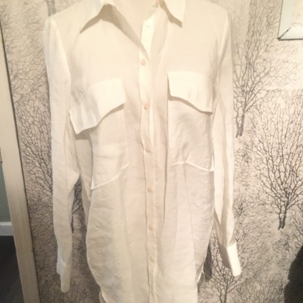 H&M Basic White Button Down